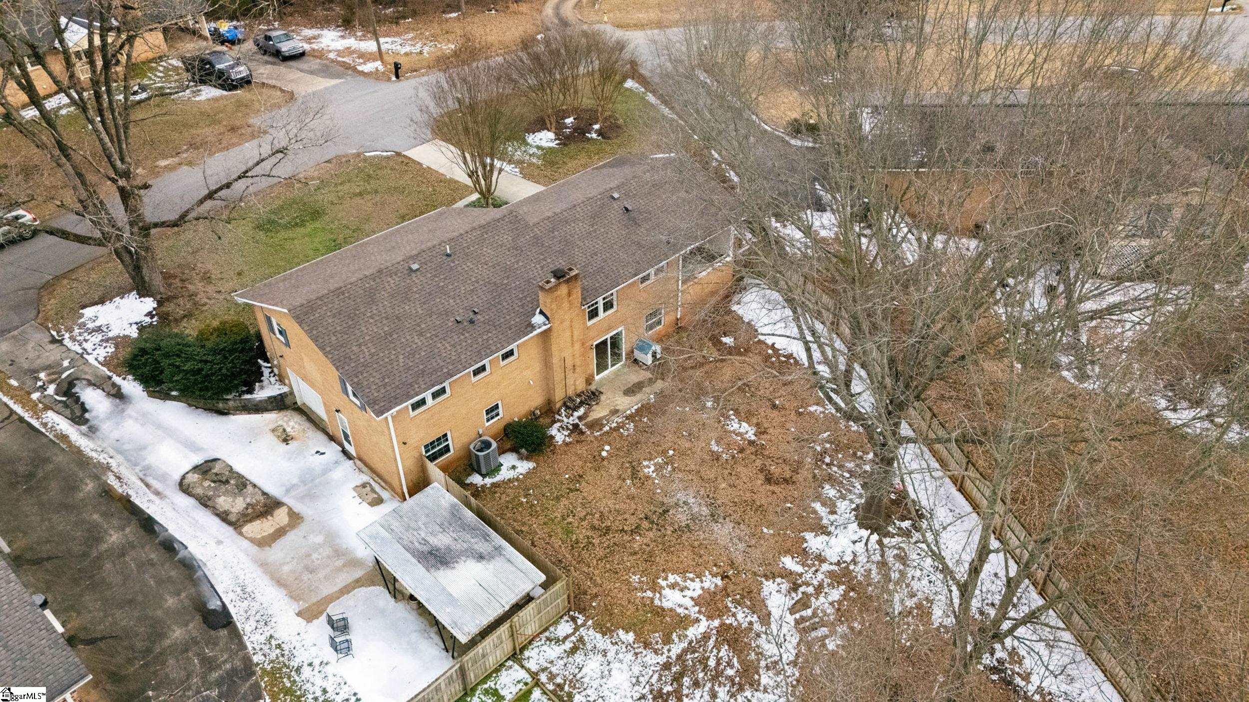 113 Woodvale Circle Greer, SC 29651 - Photo 6 of 33