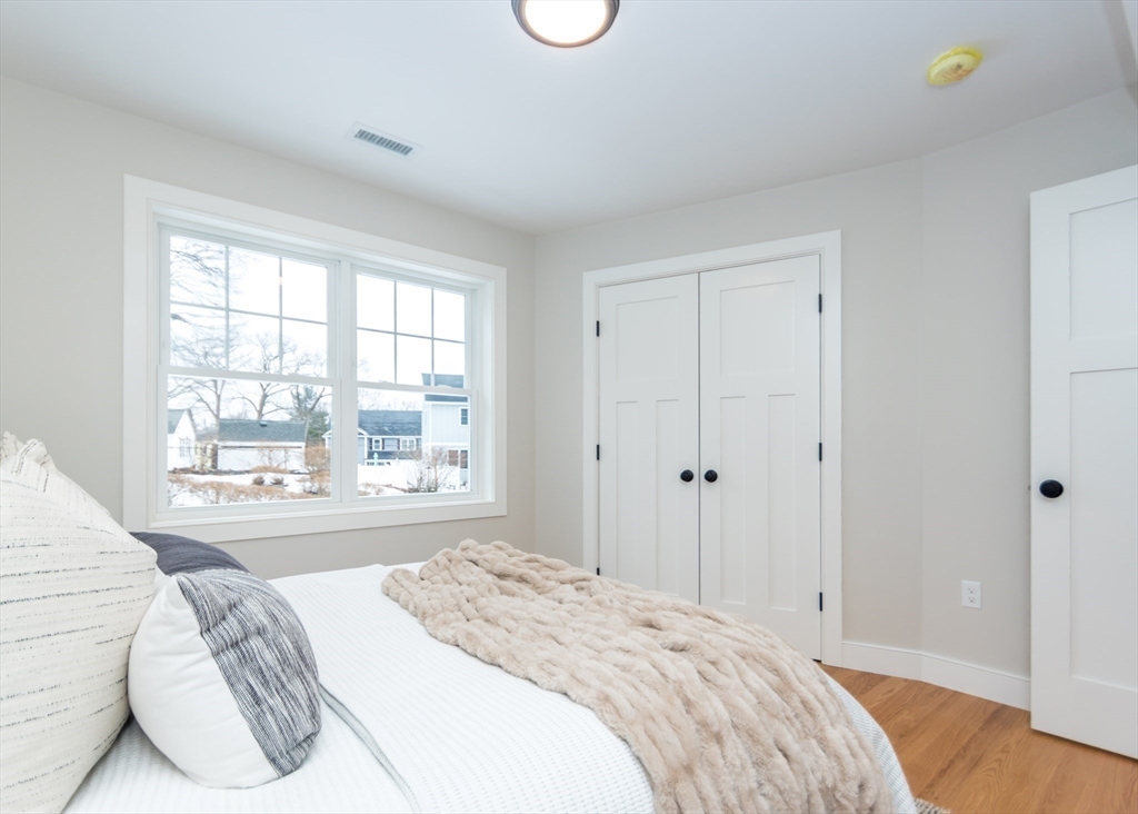 87 Hardy Pond Road Waltham, MA 02451 - Photo 20 of 36