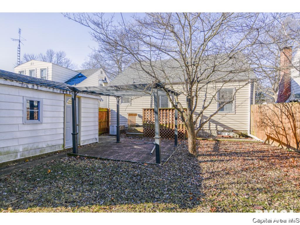 2412 South 8th Street Springfield, IL 62703 - Photo 24 of 27