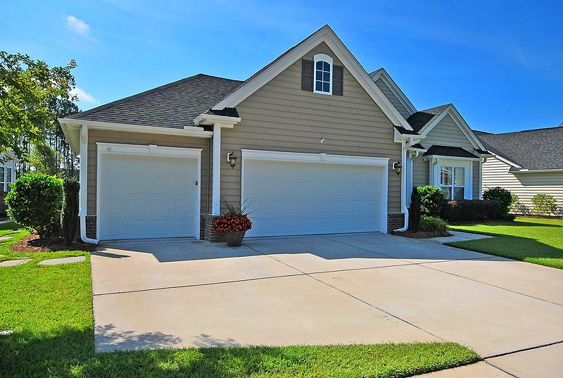 400 Decatur Drive Summerville, SC 29486 - Photo 3 of 29 IMG_0052