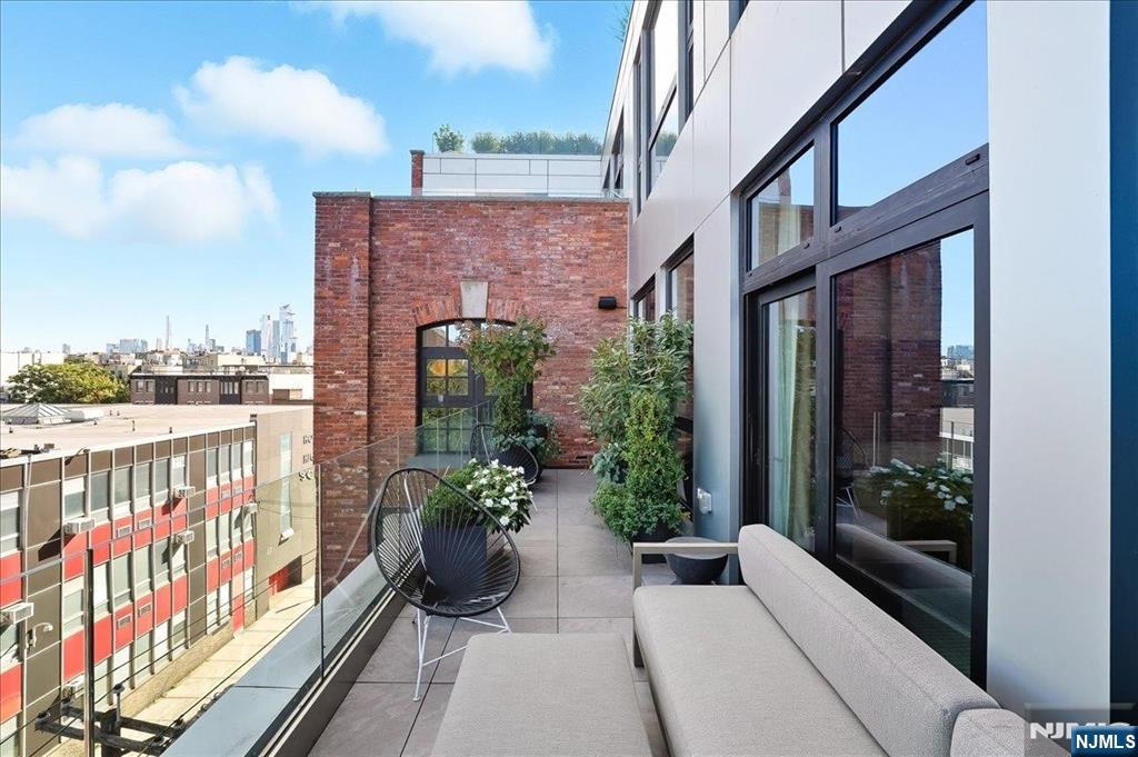 720 Clinton Street, Unit 508 Hoboken, NJ 07030 - Photo 26 of 35