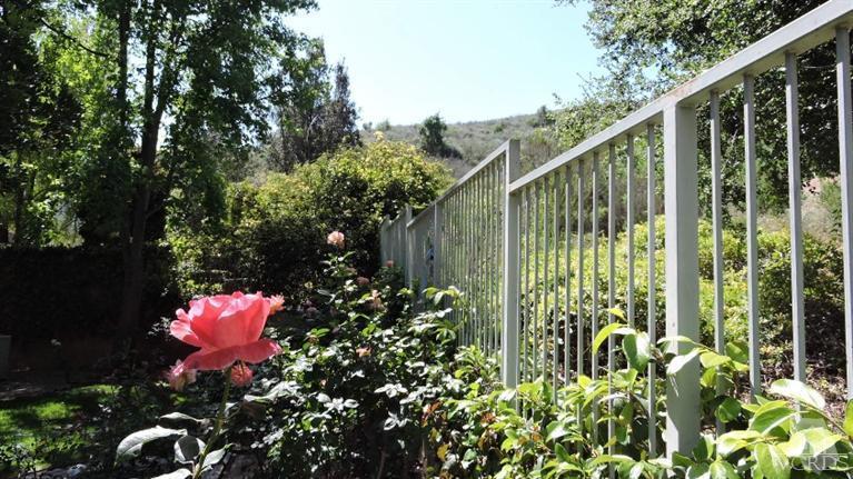 3853 Timberridge Road Moorpark, CA 93021 - Photo 39 of 42 a flower garden with lots of flowers