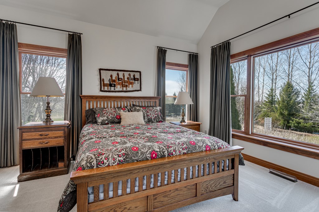 4951 Country View Road Sturgeon Bay, WI 54235 - Photo 17 of 77 Gallery Image 17