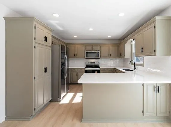 $435,000 | 1225 Northeast Kenwood Drive, Lee's Summit, MO 64064