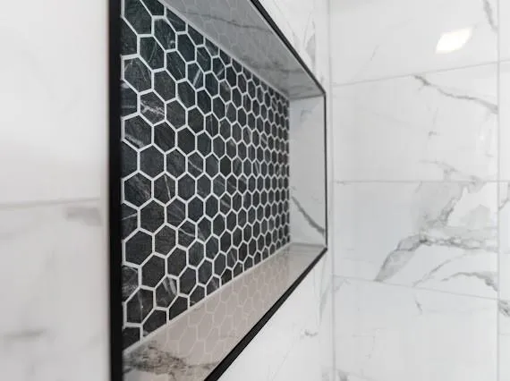 $435,000 | 1225 Northeast Kenwood Drive, Lee's Summit, MO 64064