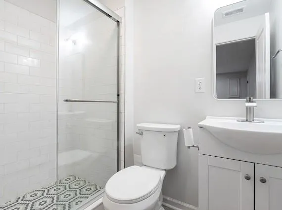 $435,000 | 1225 Northeast Kenwood Drive, Lee's Summit, MO 64064