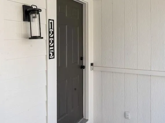 $435,000 | 1225 Northeast Kenwood Drive, Lee's Summit, MO 64064