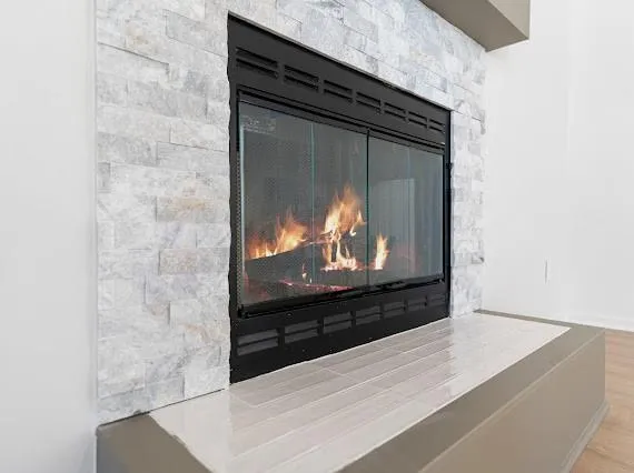 $435,000 | 1225 Northeast Kenwood Drive, Lee's Summit, MO 64064