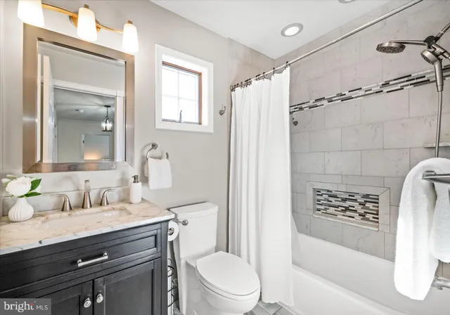 $669,900 | 114 Colonel Clayton Drive, Middletown, DE 19709