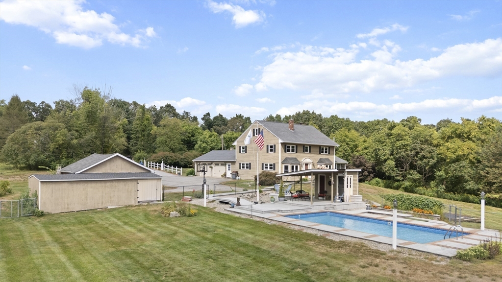 11 Lempicki Road Dudley, MA 01571 - Photo 3 of 28 Gallery Image 3