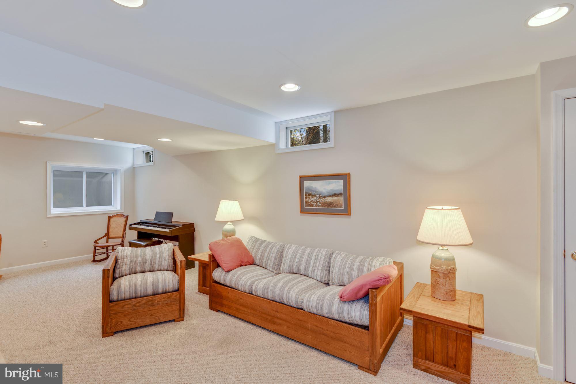 8113 Fe Carter Road Laurel, MD 20724 - Photo 34 of 43 Gallery Image 34