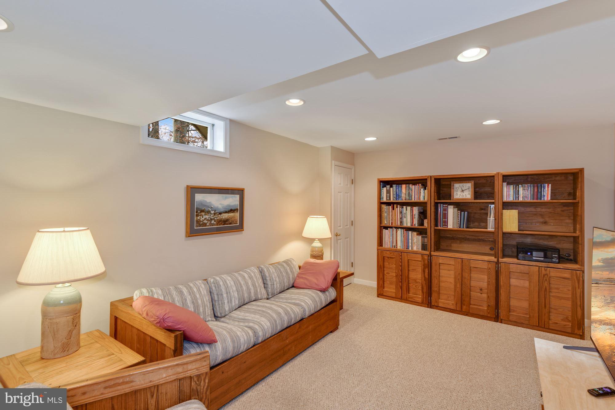 8113 Fe Carter Road Laurel, MD 20724 - Photo 35 of 43 Gallery Image 35