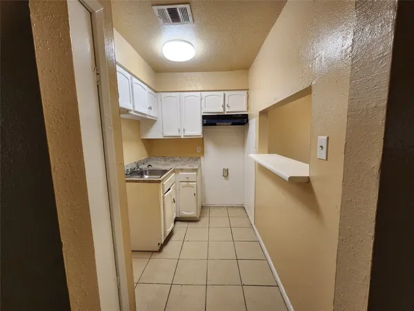 $875 | 4311 Yellowstone Boulevard, Unit 6, Houston, TX 77021
