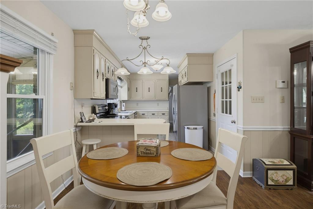 261 Westerly Park Road Eden, NC 27288 - Photo 10 of 45