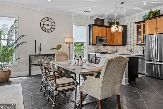 $599,900 | 221 West Jefferson Street, Madison, GA 30650