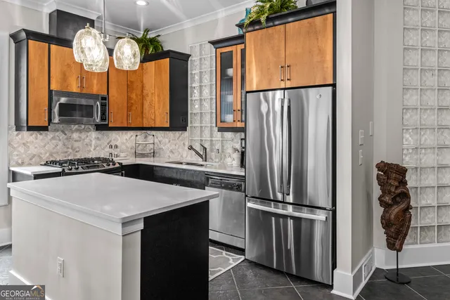 $599,900 | 221 West Jefferson Street, Madison, GA 30650