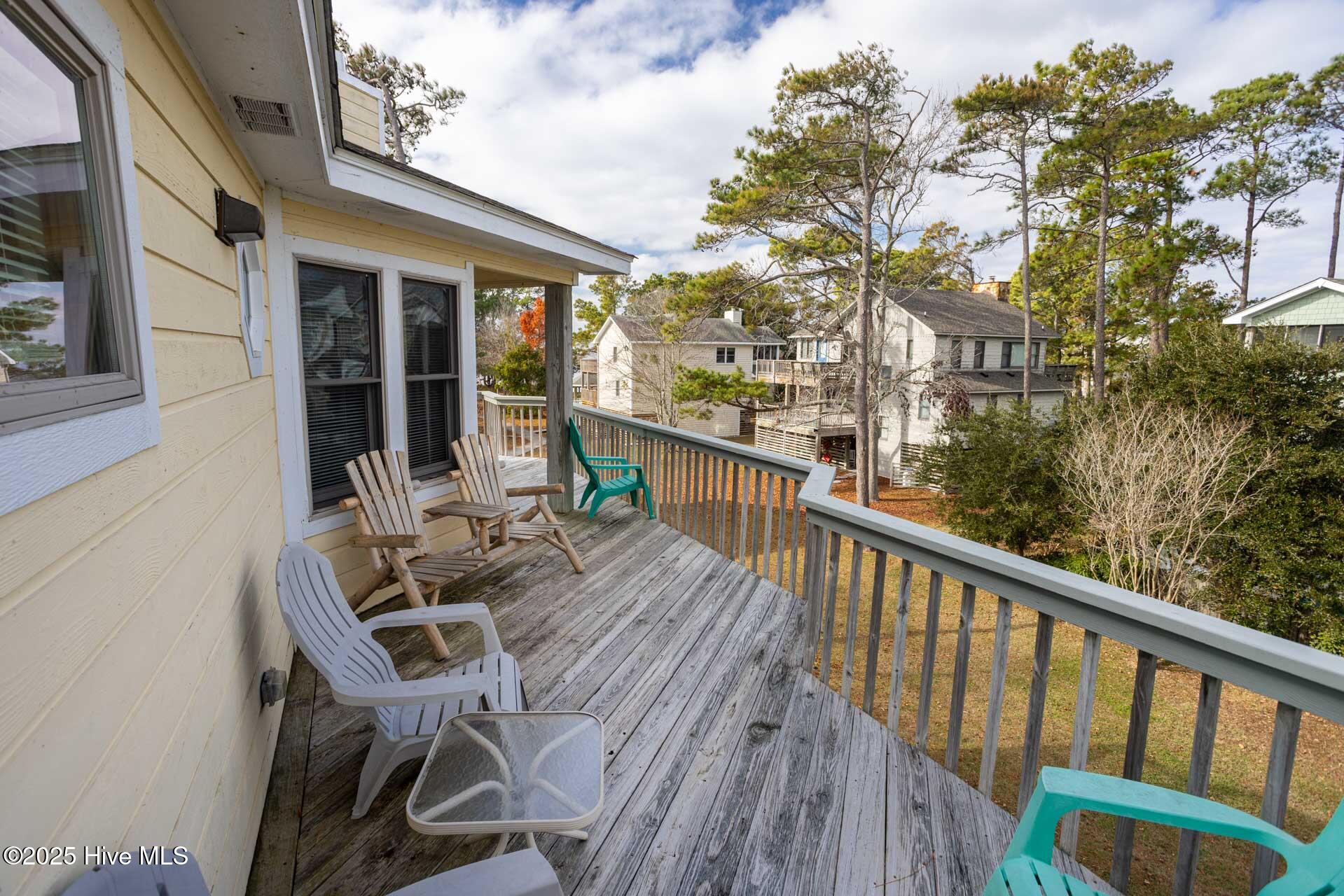 1037 Hampton Street Corolla, NC 27927 - Photo 18 of 39 Deck Space