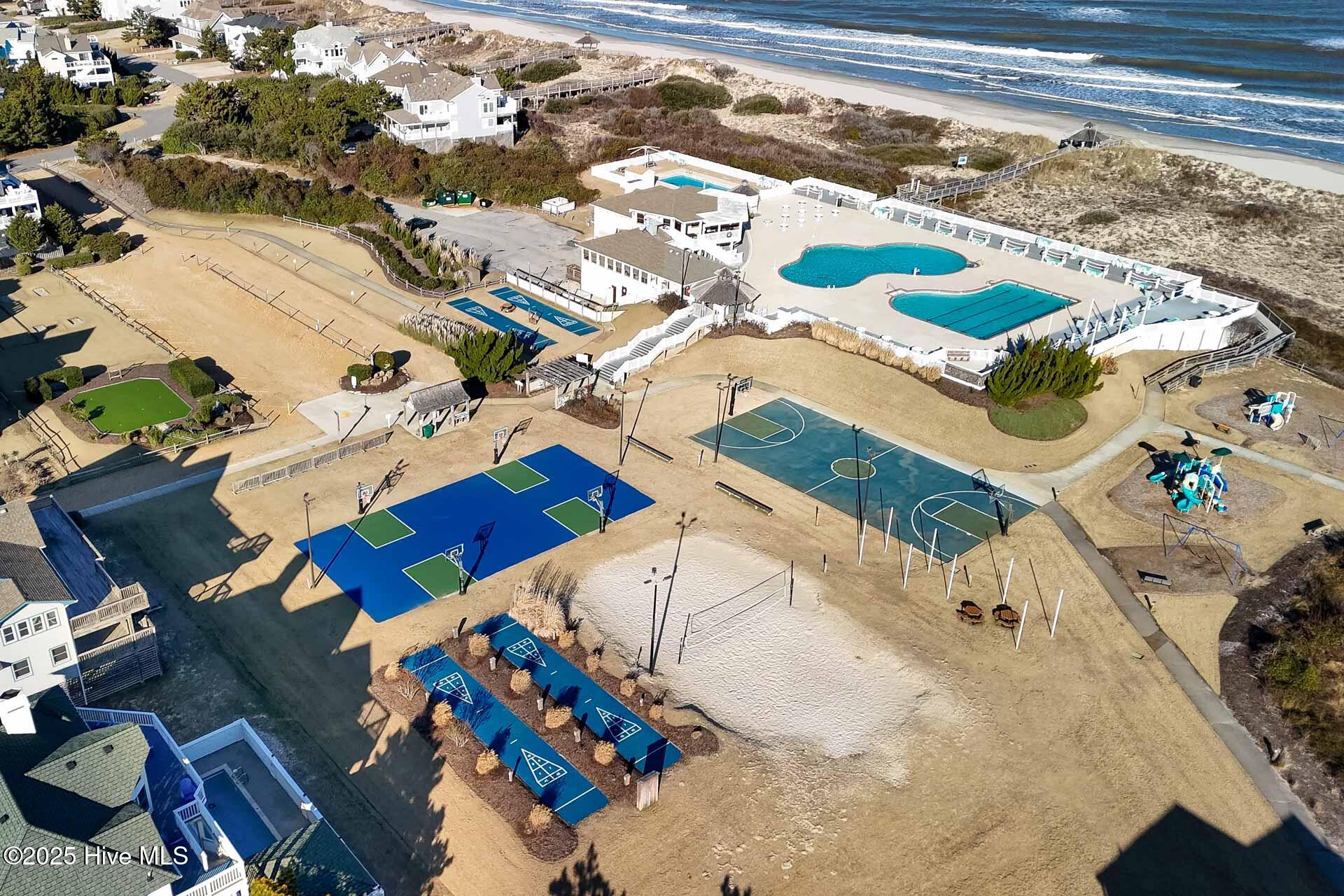 1037 Hampton Street Corolla, NC 27927 - Photo 27 of 39 Community Amenities