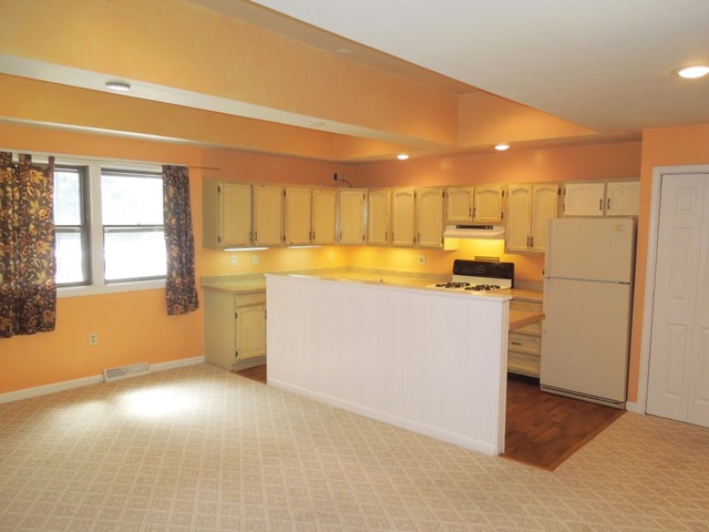 529 West State Street Sycamore, IL 60178 - Photo 13 of 13