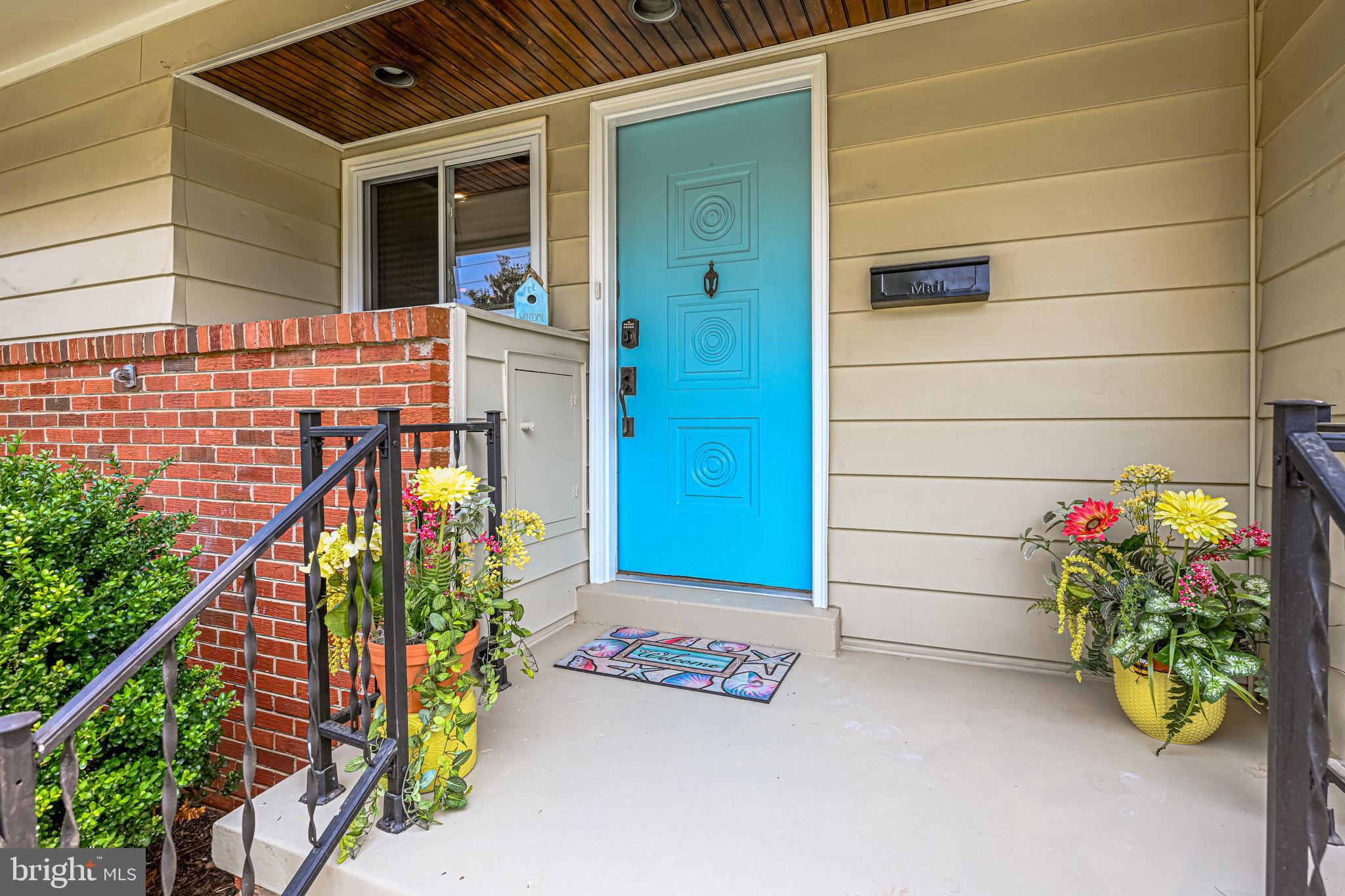 300 Branch Road Southeast Vienna, VA 22180 - Photo 2 of 72 Welcome Home!