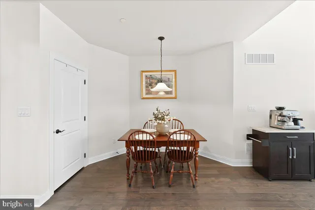 $1,125,000 | 3718 Parris Boulevard, Newtown Square, PA 19073