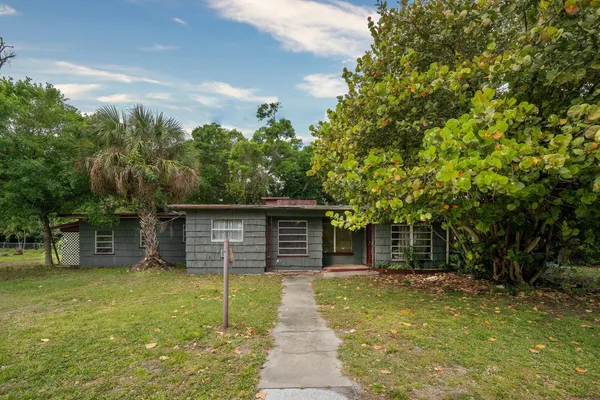 $1,500 | 205 North 22nd Street, Fort Pierce, FL 34950