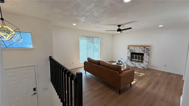 $328,900 | 14401 St Andrews Drive, Grandview, MO 64030