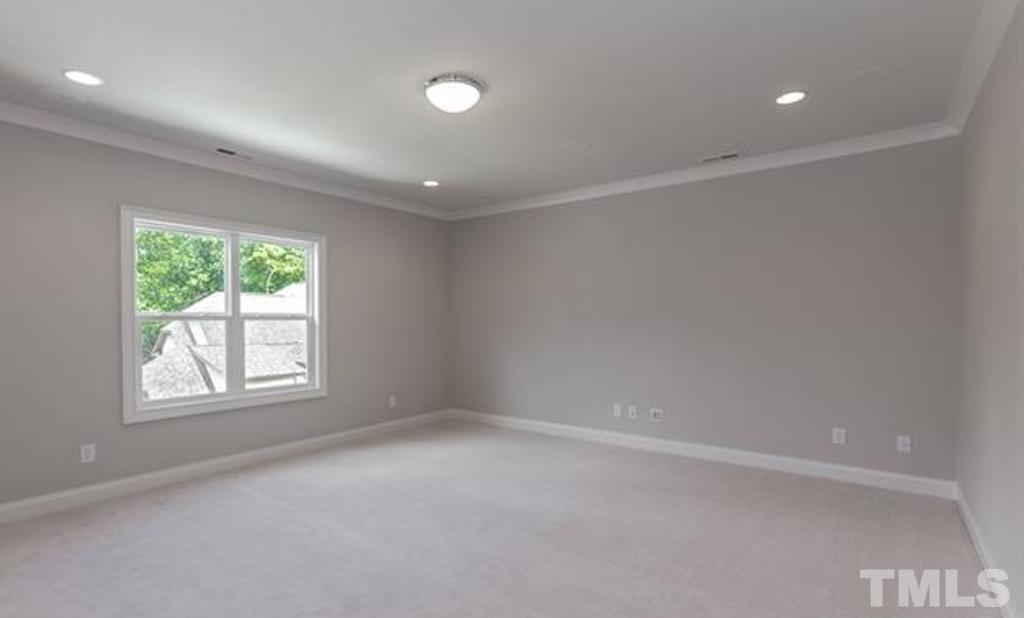 5304 Burcliff Place Raleigh, NC 27612 - Photo 20 of 28 Gallery Image 20