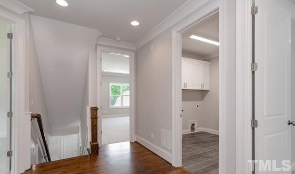 5304 Burcliff Place Raleigh, NC 27612 - Photo 9 of 28 Gallery Image 9