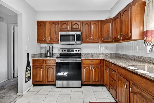 $350,000 | 405 West Seminole Drive, Venice, FL 34293