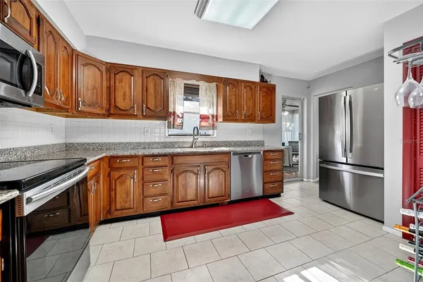 $350,000 | 405 West Seminole Drive, Venice, FL 34293