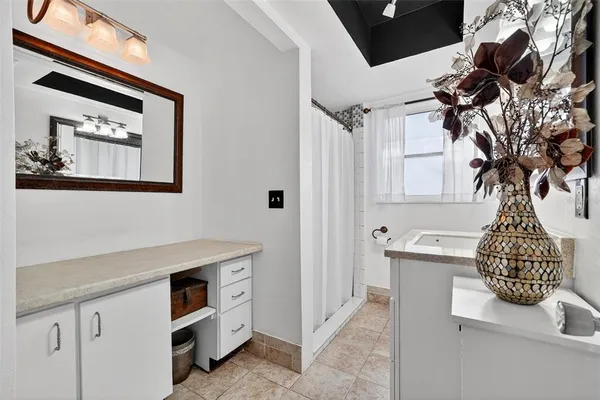 $350,000 | 405 West Seminole Drive, Venice, FL 34293