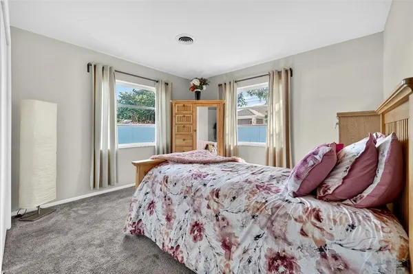 $350,000 | 405 West Seminole Drive, Venice, FL 34293