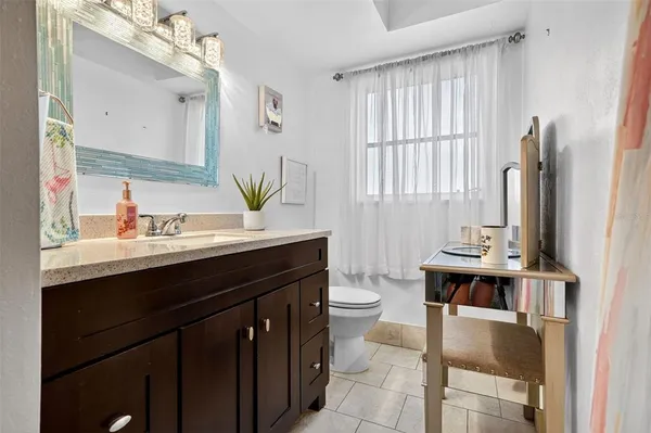 $350,000 | 405 West Seminole Drive, Venice, FL 34293