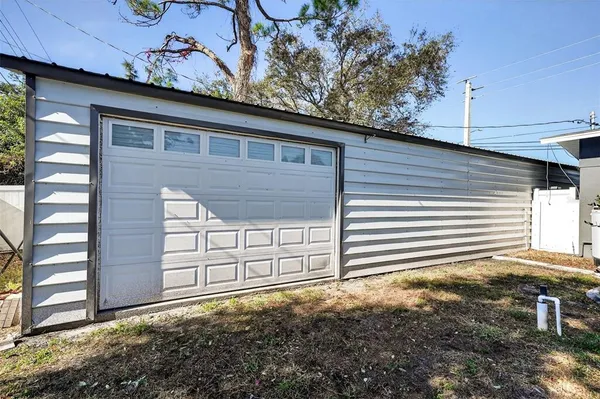 $350,000 | 405 West Seminole Drive, Venice, FL 34293