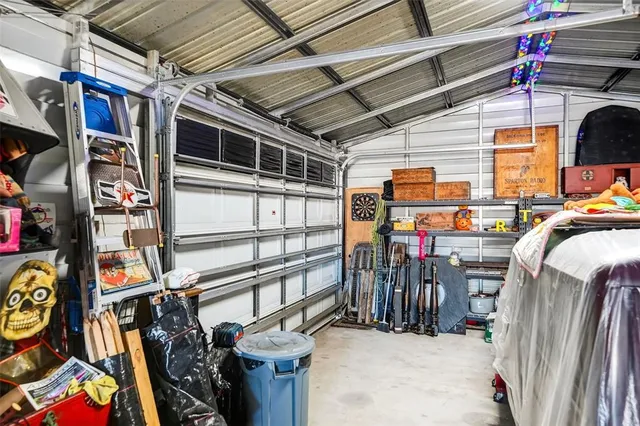 $379,900 | 405 West Seminole Drive, Venice, FL 34293