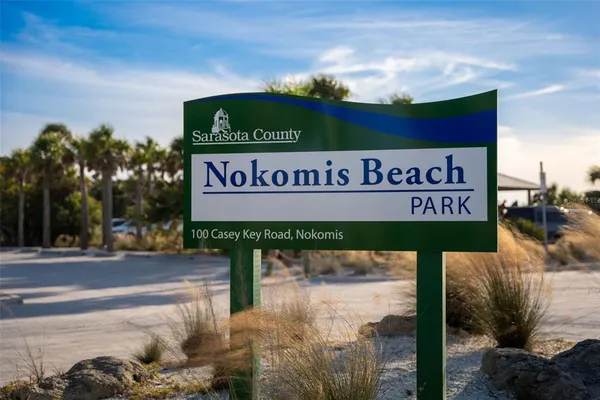 $350,000 | 405 West Seminole Drive, Venice, FL 34293