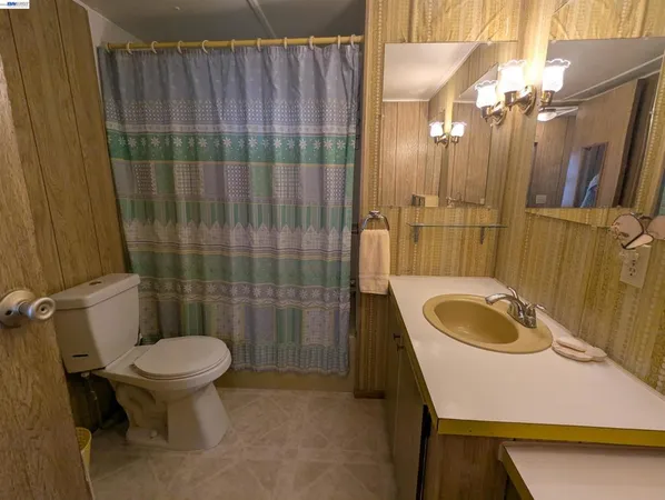 $74,500 | 3913 Castro Valley Boulevard, Castro Valley, CA 94546