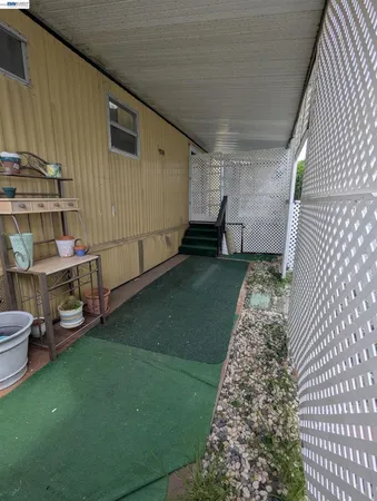 $74,500 | 3913 Castro Valley Boulevard, Castro Valley, CA 94546