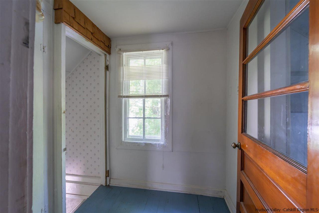 21 Reservoir Road Shokan, NY 12481 - Photo 4 of 23 Photo 4