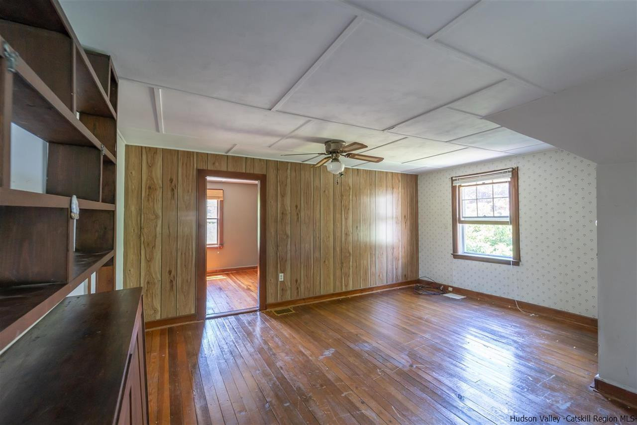 21 Reservoir Road Shokan, NY 12481 - Photo 5 of 23 Photo 5