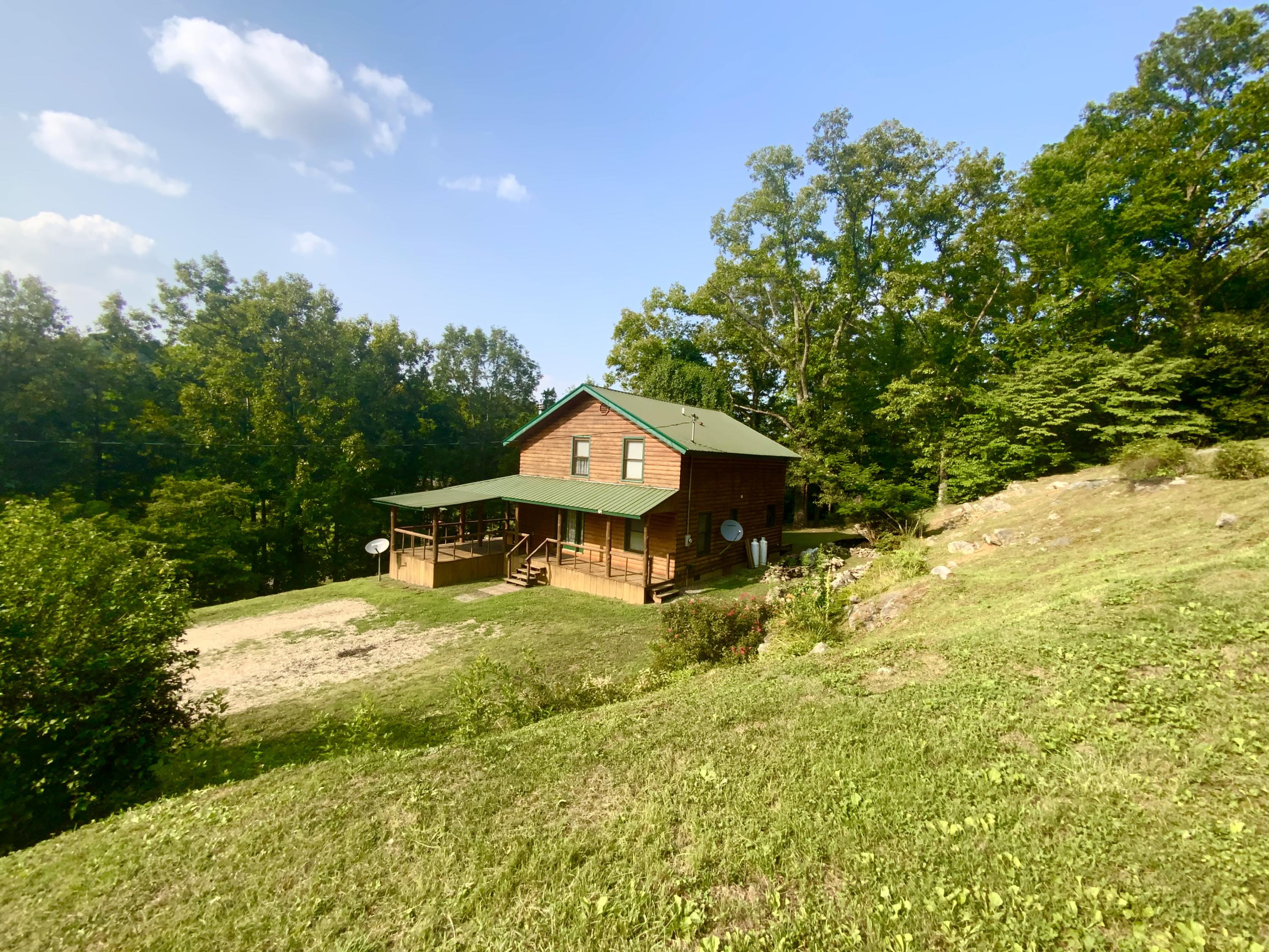 389 McGaha Chapel Road Cosby, TN 37722 - Photo 7 of 40 Side View