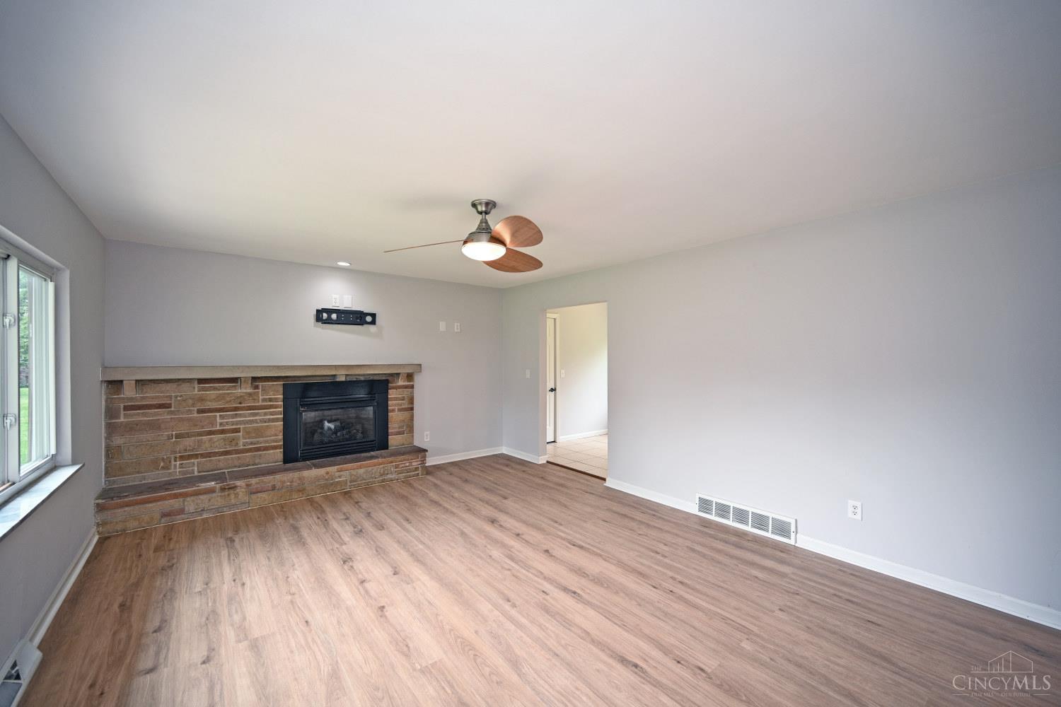 7960 Ruth Court West Chester, OH 45069 - Photo 4 of 31 Gallery Image 4