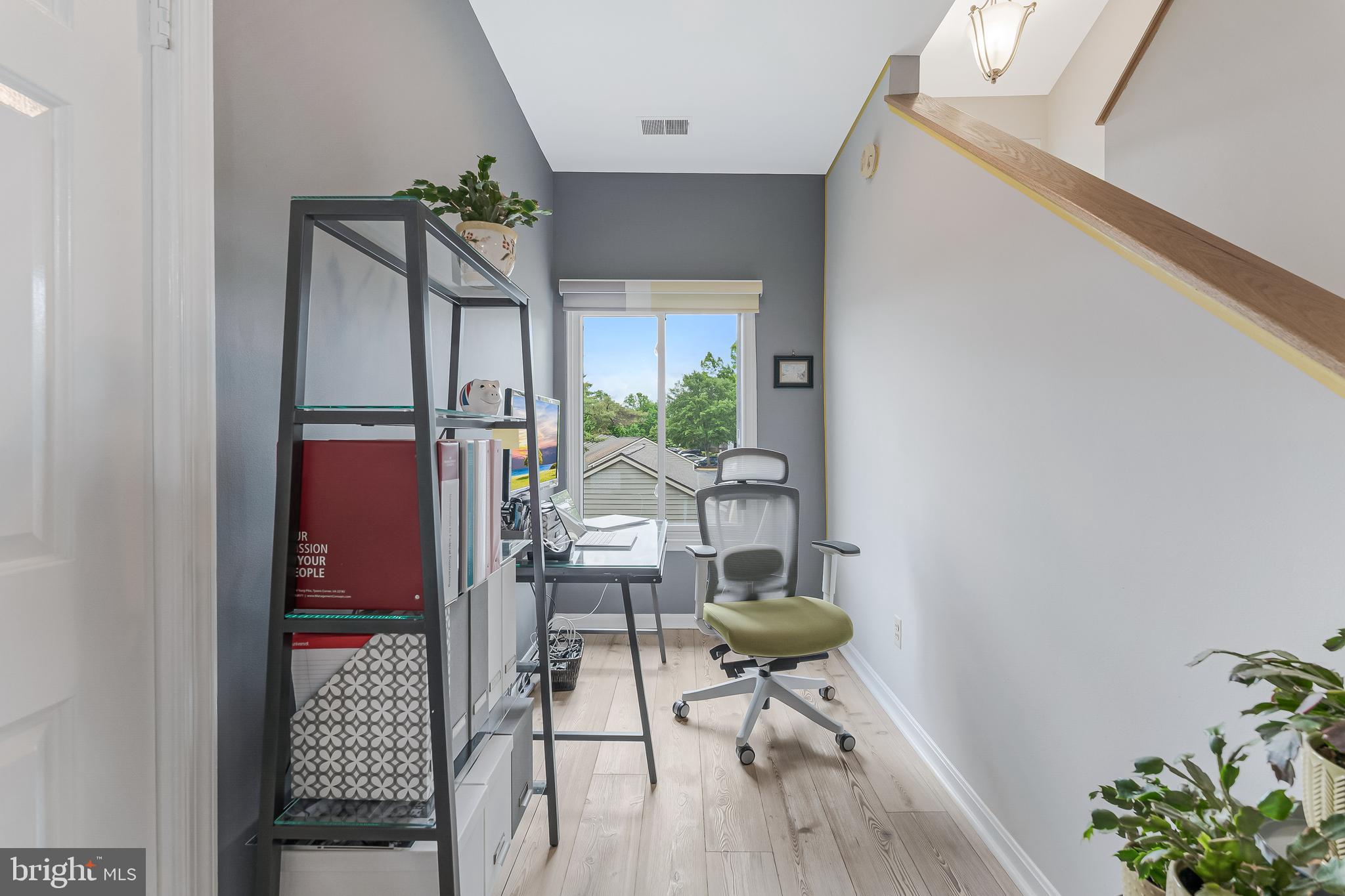 11302 Harbor Court, Unit 1302 Reston, VA 20191 - Photo 38 of 52 Gallery Image 38