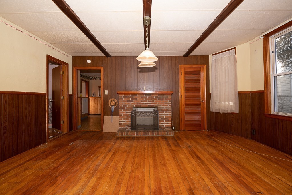 38 Stoneland Road Worcester, MA 01603 - Photo 17 of 29 Gallery Image 17