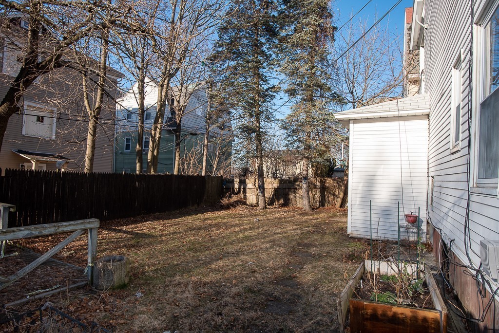 38 Stoneland Road Worcester, MA 01603 - Photo 27 of 29 Gallery Image 27