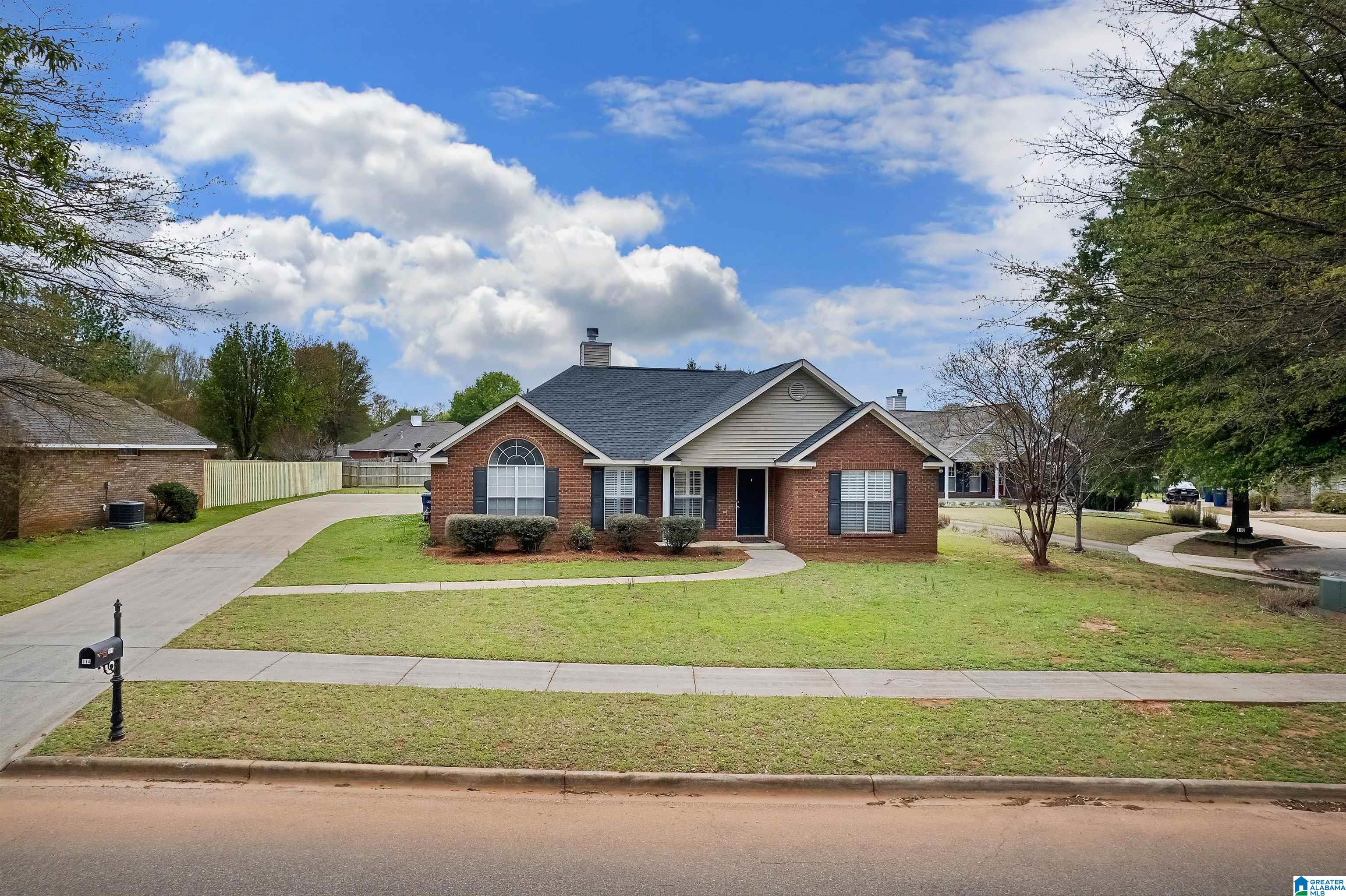 114 Horseshoe Circle Alabaster, AL 35007 - Photo 41 of 44