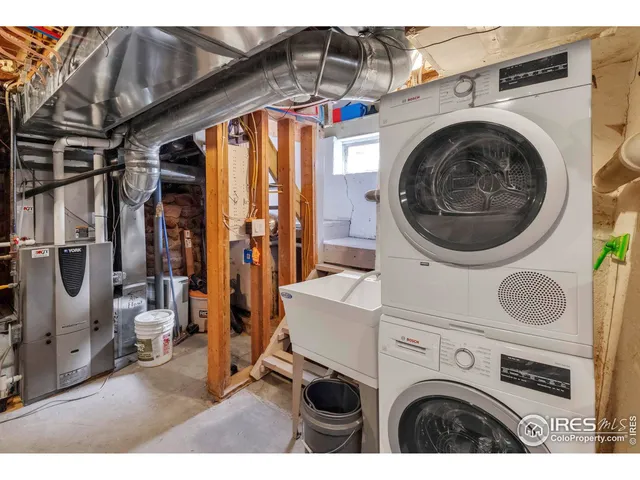 a view of a outdoor space