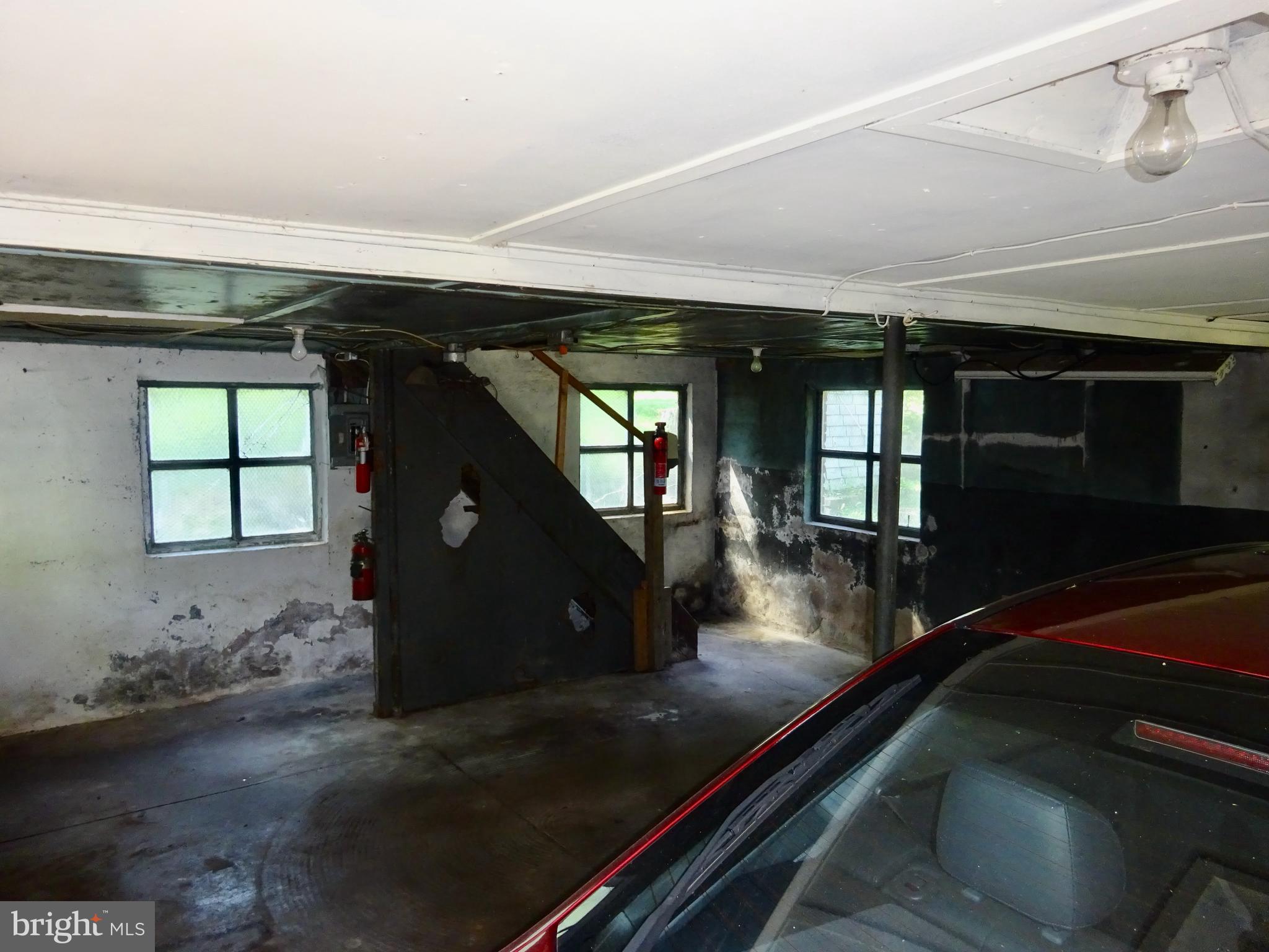 2291 Morgantown Road Reading, PA 19607 - Photo 33 of 75 Carriage House/Garage