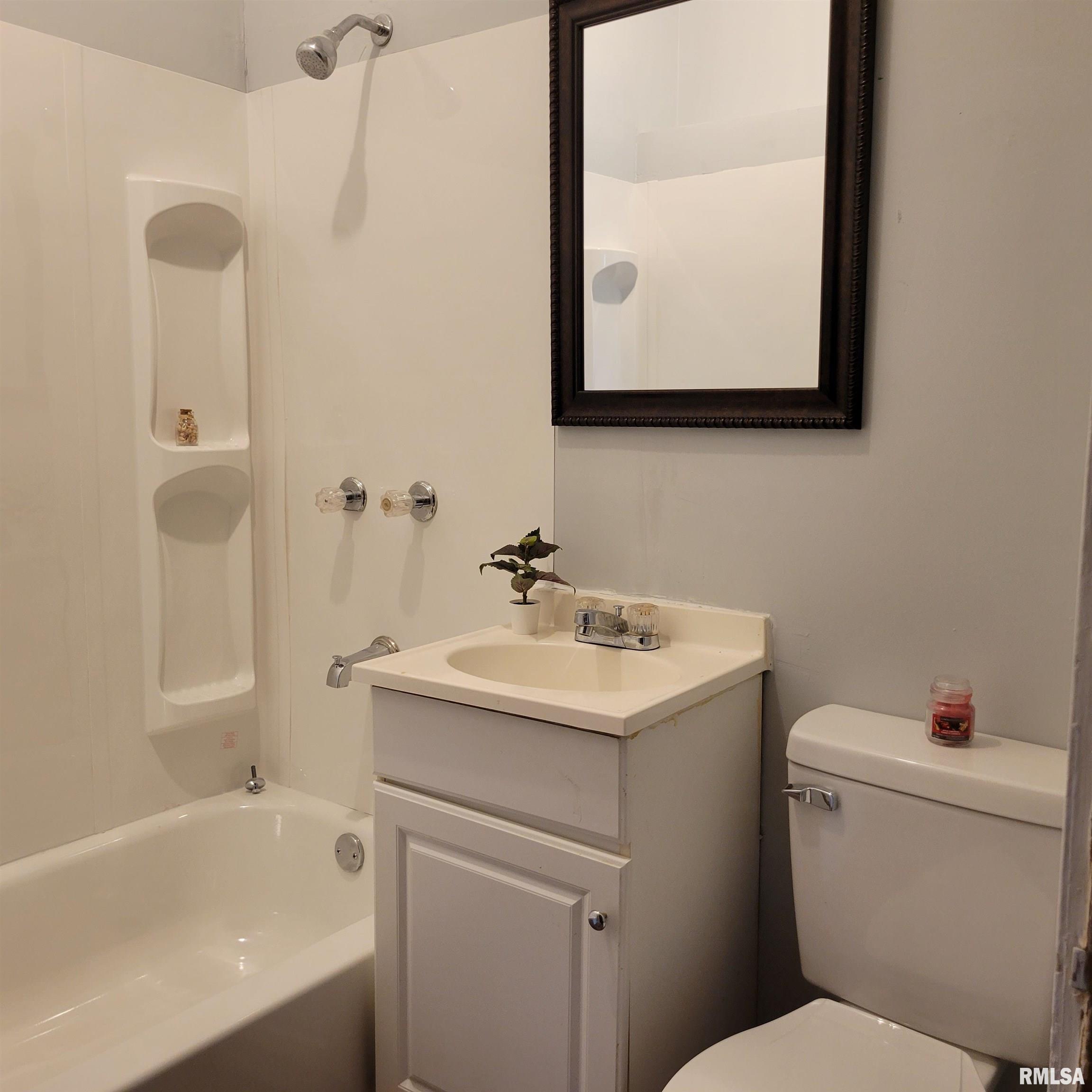900 East Stanford Avenue Springfield, IL 62703 - Photo 12 of 21 Gallery Image 12